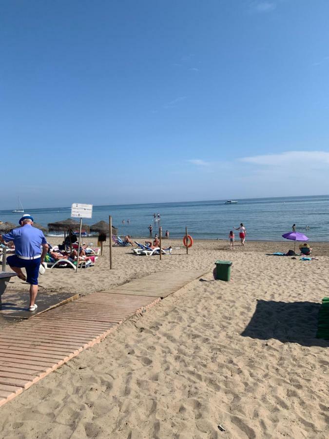 Beachside Apartment In Марбелья Екстер'єр фото